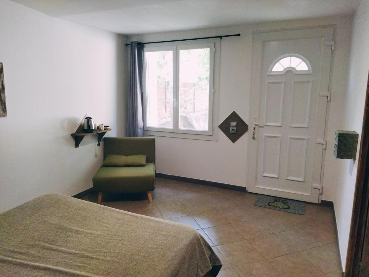 Aur Blan - Chambres Le Somail Buitenkant foto